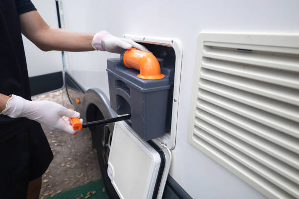 Best Construction site porta potty rental  in Shorewood Forest, IN